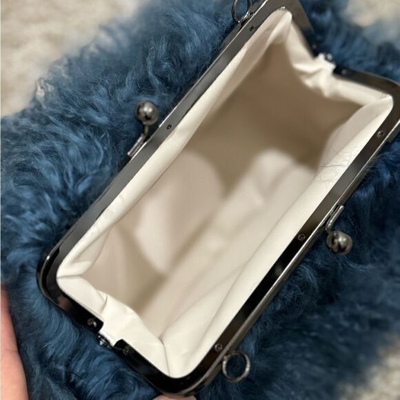 Multi Use Handmade Real Mongolian Lamb Fur Kisslock Clutch/Wristlet/Crossbody - Picture 15 of 16